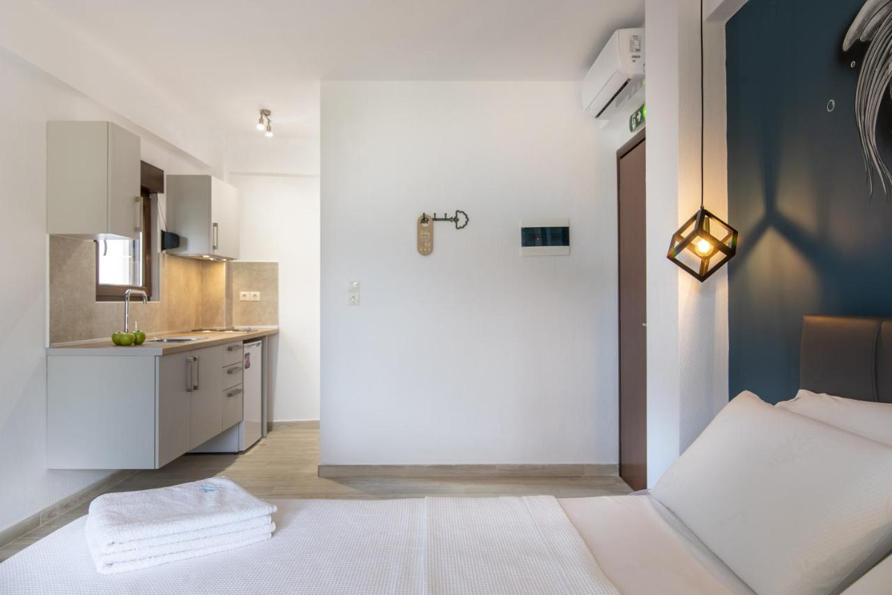 Varka Rooms Nikiti  Zewnętrze zdjęcie